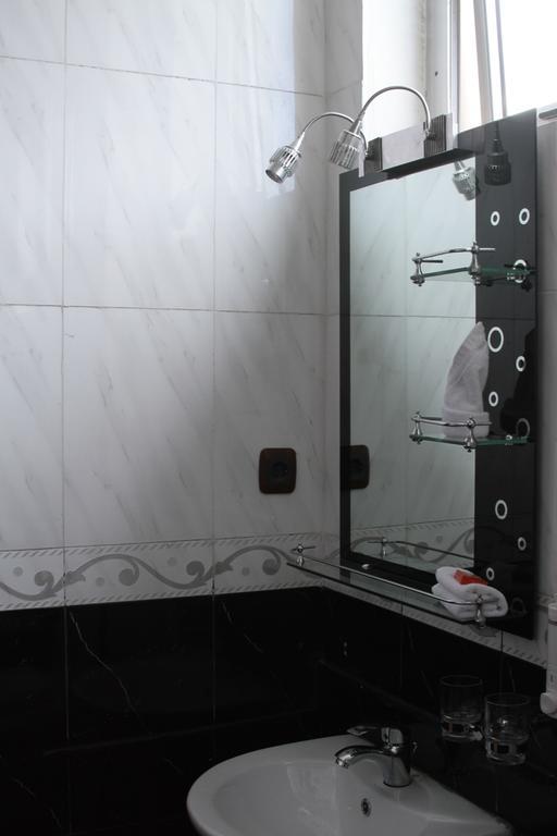 Afarensis International Hotel Adís Abeba Habitación foto